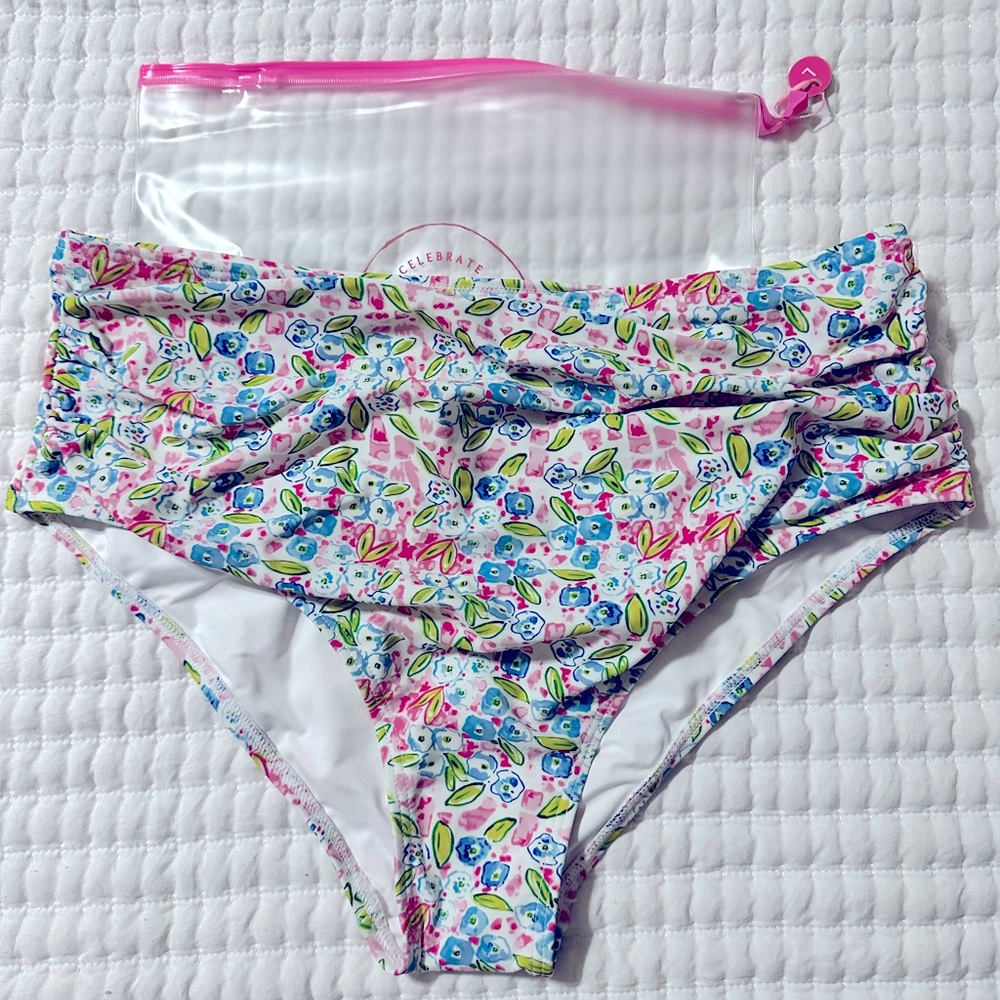 SweetHoney swim bottoms L brand new with tags